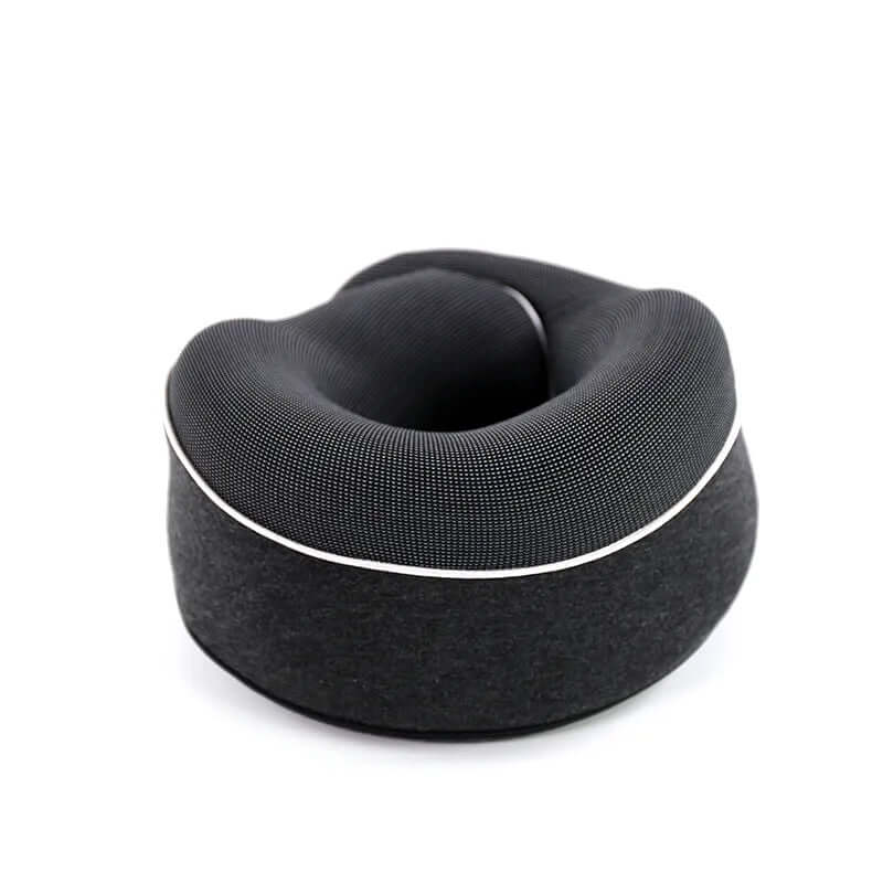 KÖ-HAIR Nackenkissen für erholsamen Schlaf nach Haartransplantation – ergonomisch und anpassbar.