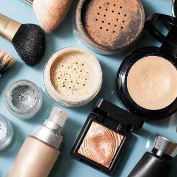 Eine schmierige Situation – Mineralöl in Kosmetikprodukten