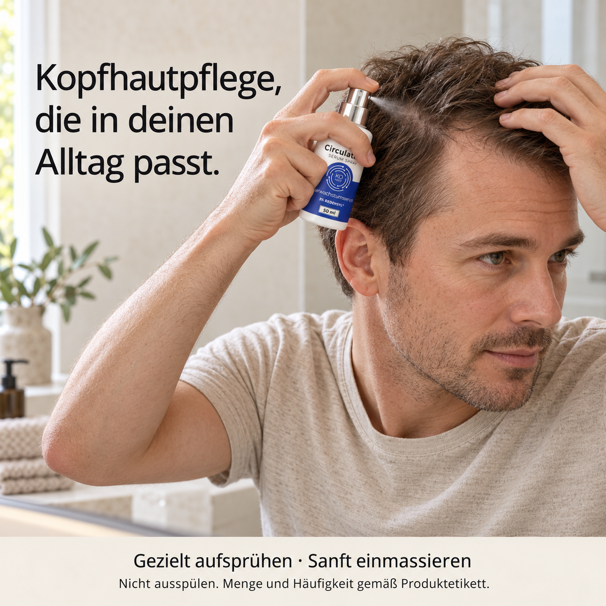 Anwendung des Circulation Serum Sprays am Haaransatz eines Mannes – illustrierte Anwendung